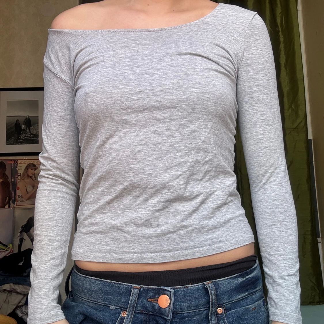 Grå långärmad topp - 91
