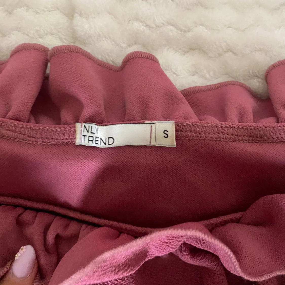 Rosa tröha från NLY Trend - 1