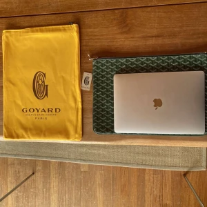 Goyard fodral - Mac Goyard fodral, passar alla Mac modeller Snabb marknad, skriv om intresserad. 