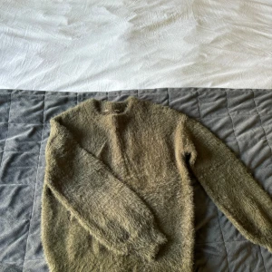 Tröja 💕 - Säljer då den inte passar 💕