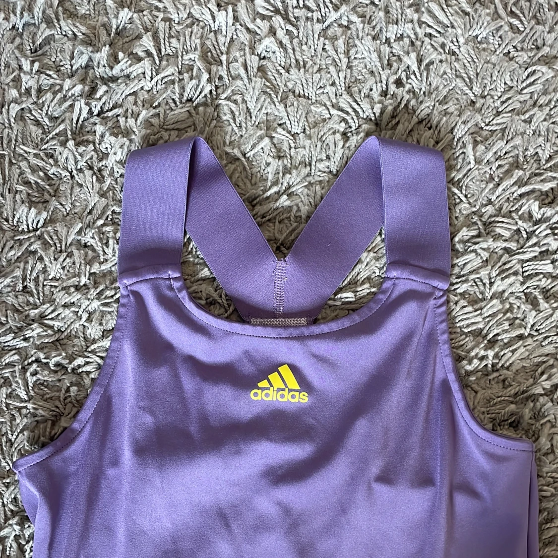 Lila tennisklänning  - 91