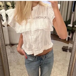 Zara blus  - Superfin tröja ifårn zara!!!🥰🥰
