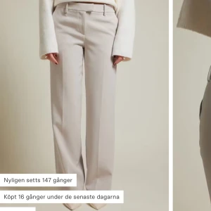 Bikbok Maddie kostymbyxor  - Kostymbyxor Maddie från bikbok aldrig använda prislapp kvar strl 36 egna bilder kan fixas 