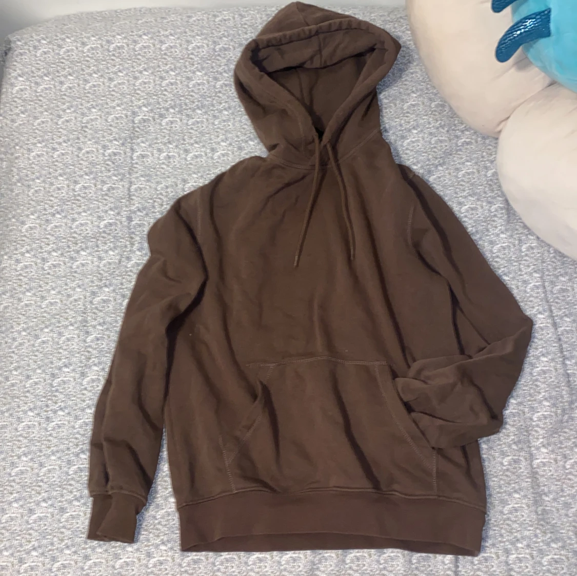 Brun hoodie från H&M