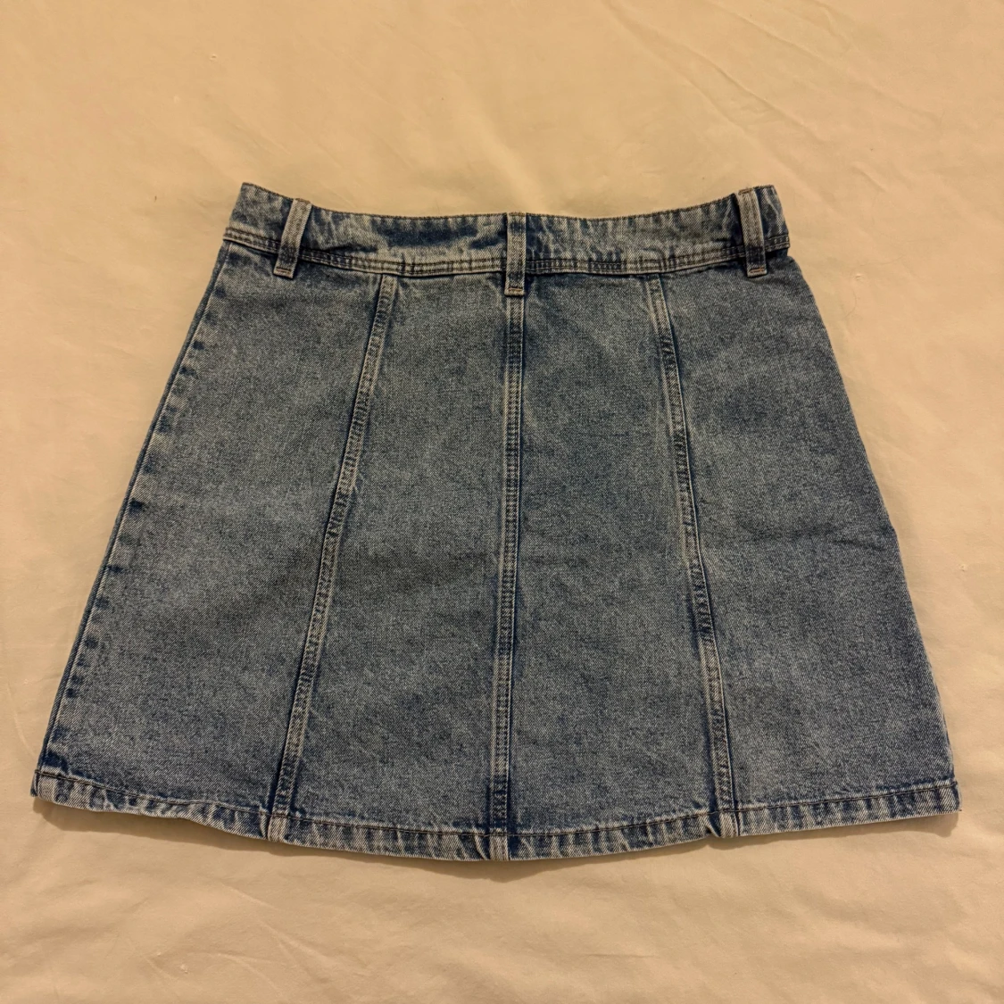 Jeanskjol med knappar - 90