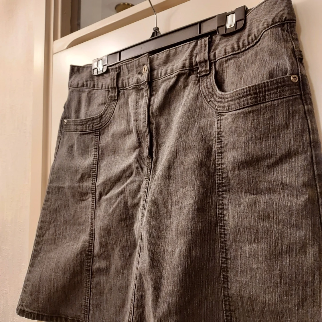 Grå jeanskjol från Isolde - 1