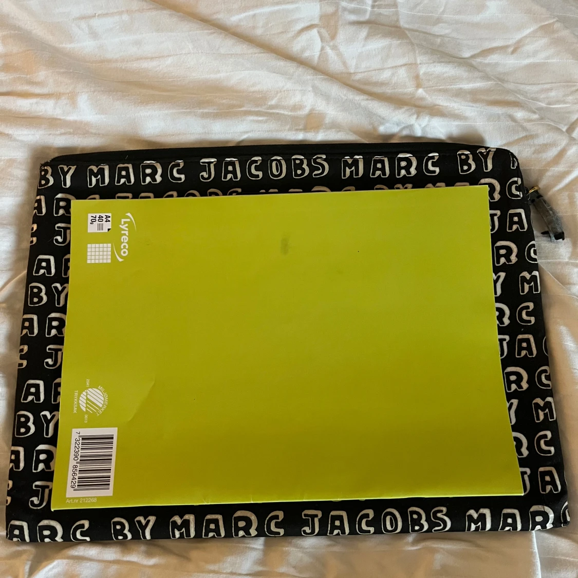 Marc Jacobs datafodral - 4