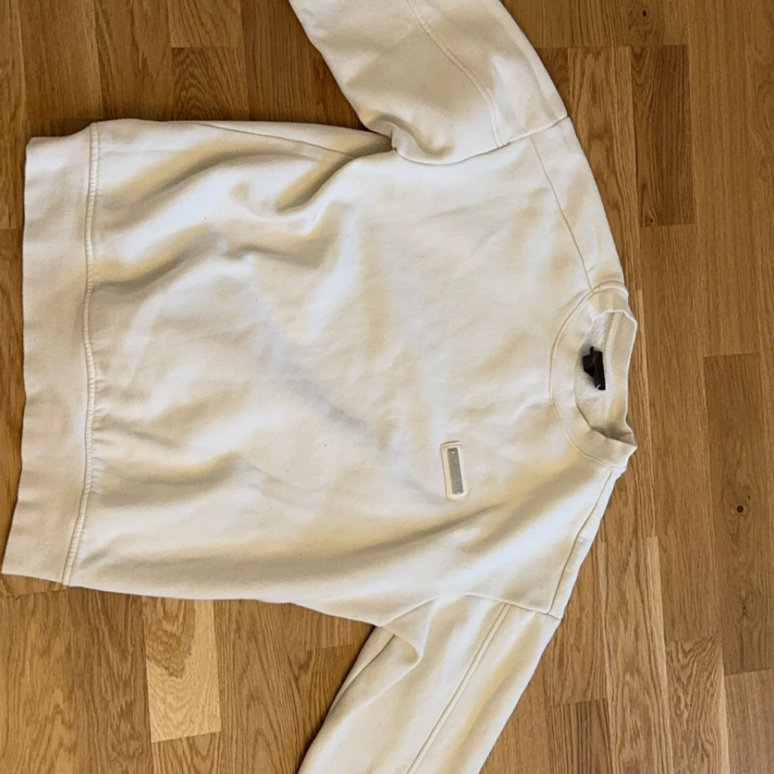 Vit sweatshirt från H&M
