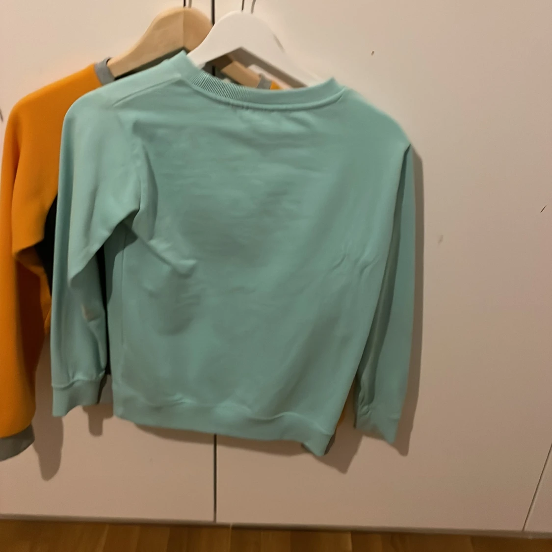 Två långärmade tröjor från Lee Cooper och Pull&Bear - 3