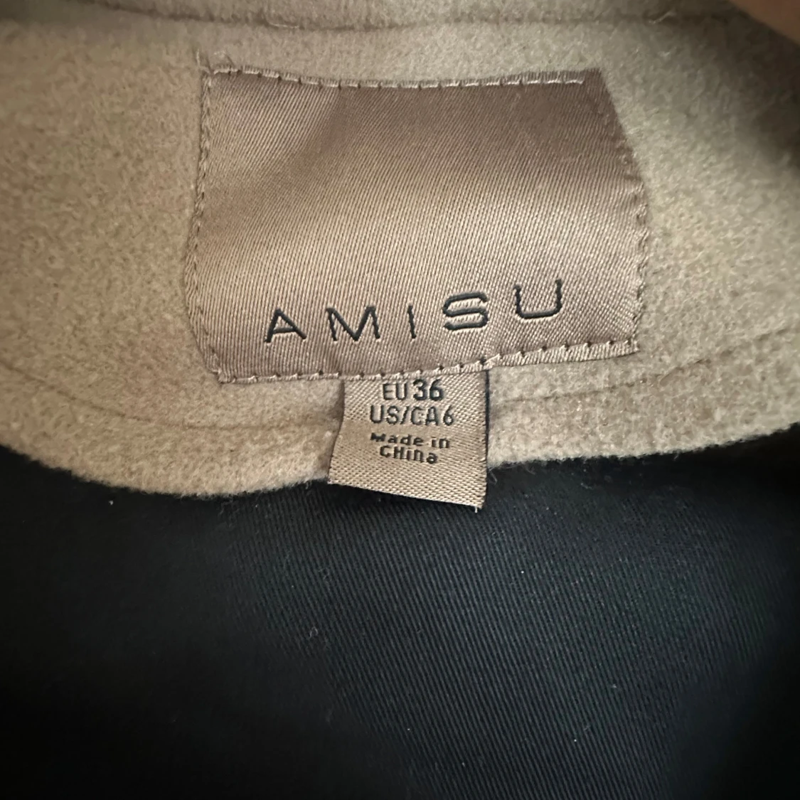 Beige kappa från Amisu - 1