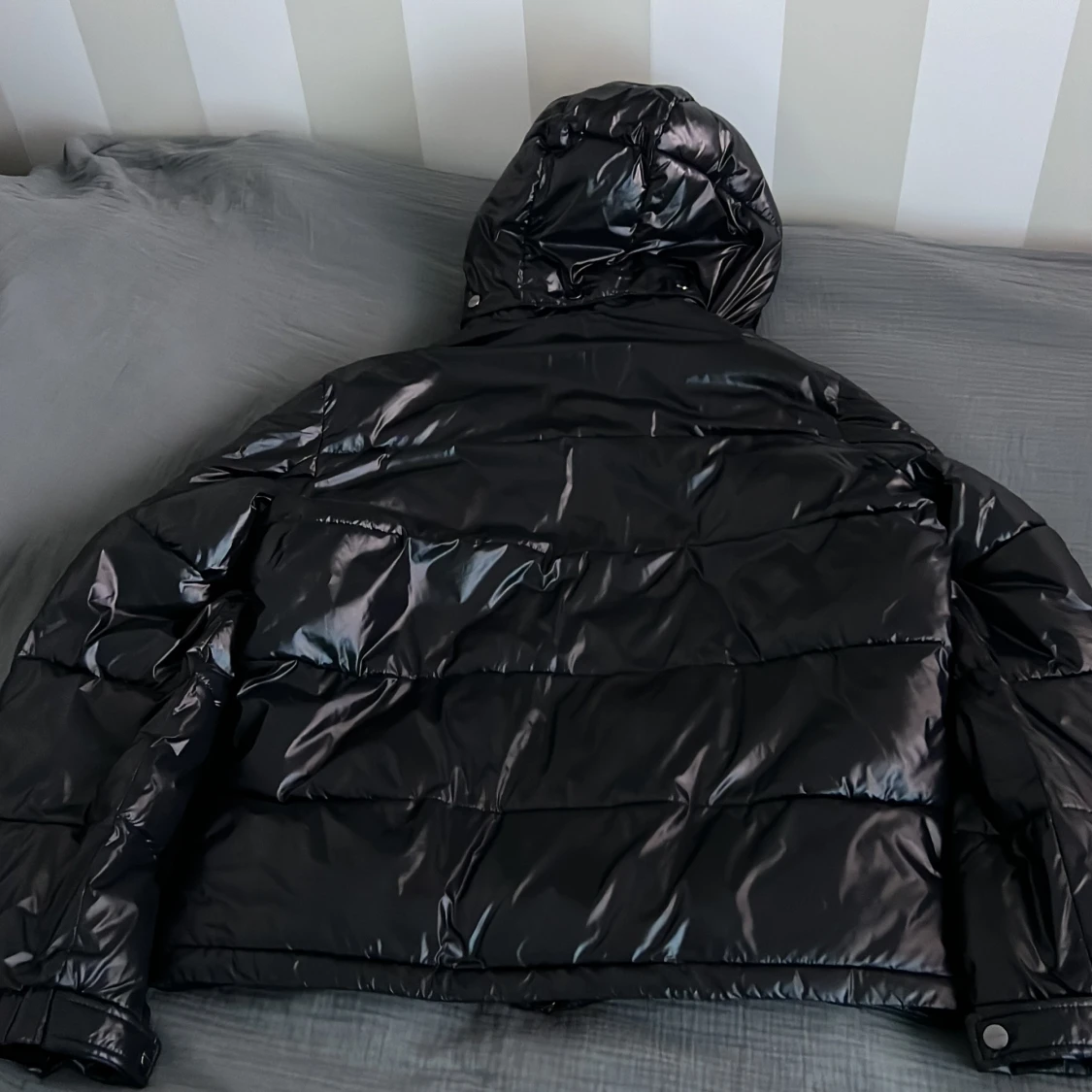 Svart pufferjacka från Michael Kors - 90