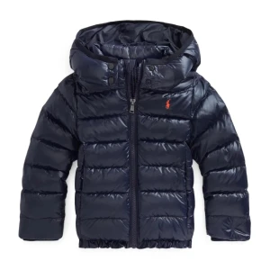 Glansig Ralph lauren jacka💕 - Säljer min SVIN snygga jacka som jag köpt av en annan tjej på plick. Den var knappt använd av henne och jag har använt den ca 3 ggr alltså i jättebra skick! Den passar till hösten och vintern. (Blå logga)💕