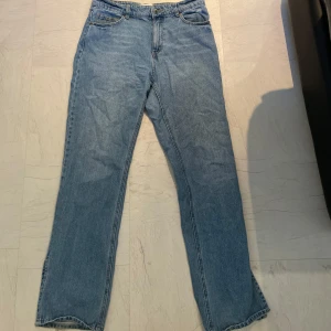 Blåa jeans - Bra skick