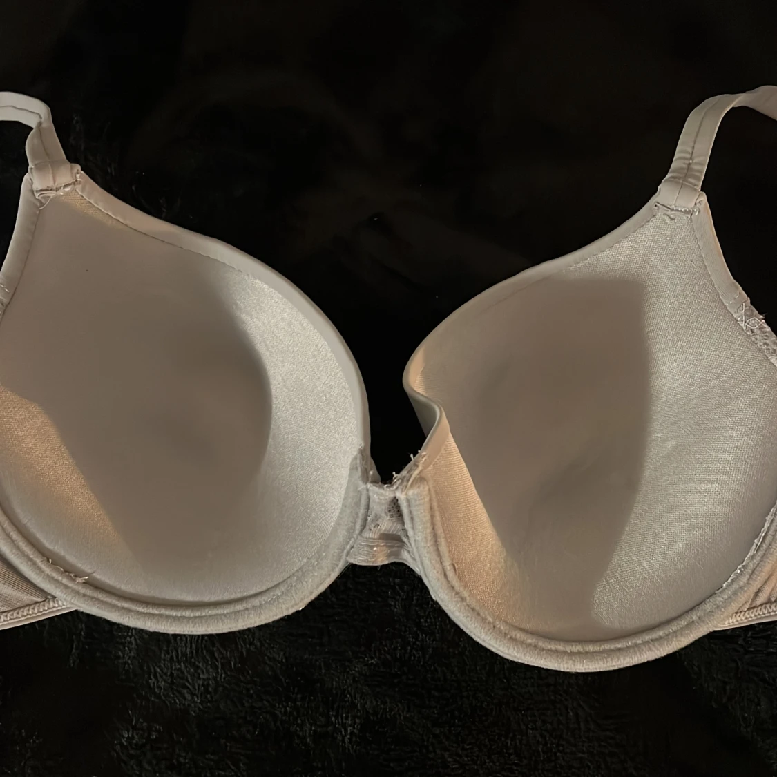 Grå spets-bh från Bella Bloom 75C - 90