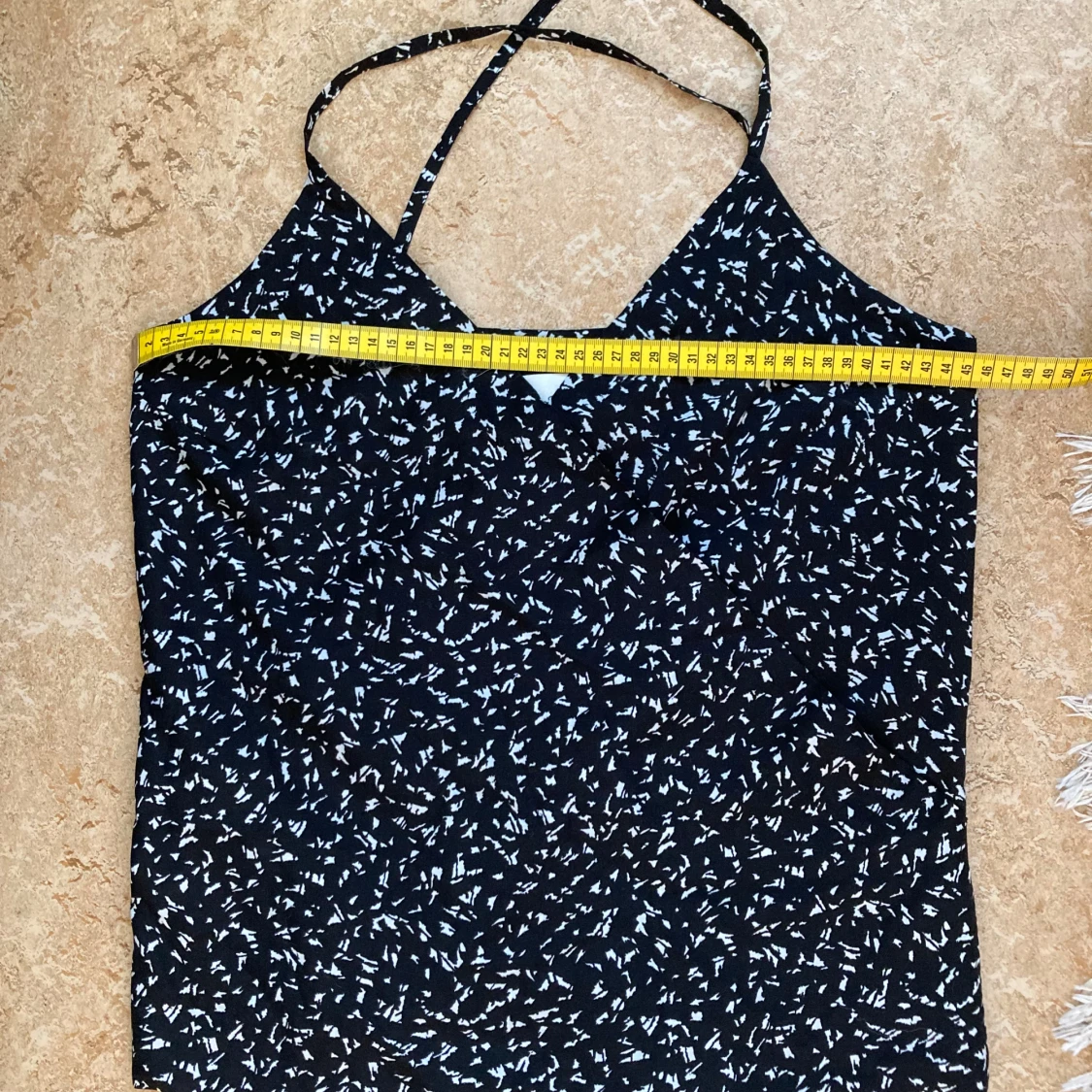 Svart mönstrad linne / topp från GANT - 3