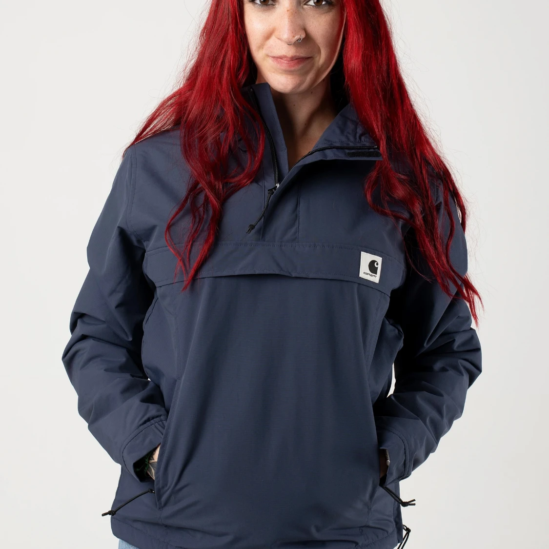 Mörkblå vindjacka från Carhartt