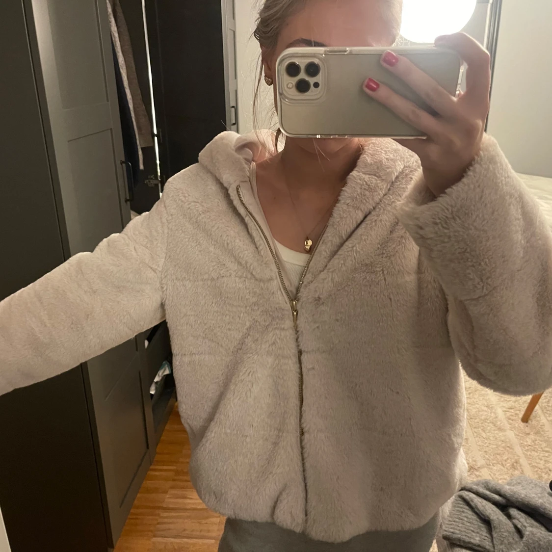 Beige teddyjacka med dragkedja - 91