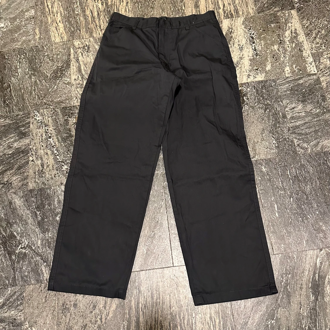 Svarta byxor från Uniqlos U kollektion - 90