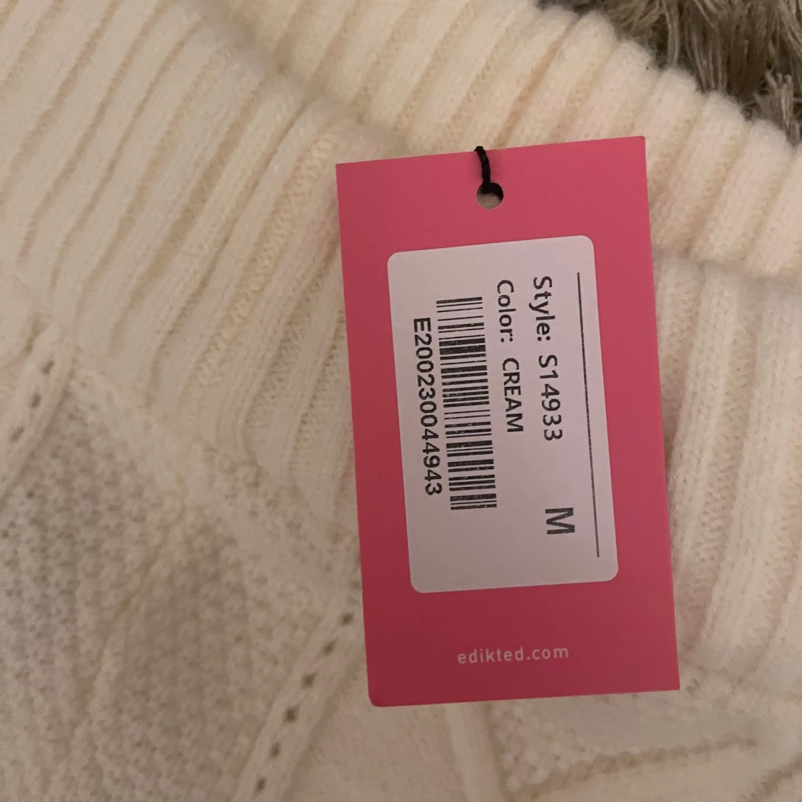 Vit stickad hoodie och byxor från Edikted - 93