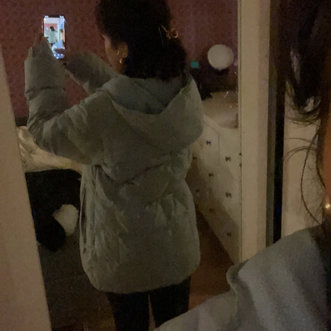 Ljusblå dunjacka med huva - 91