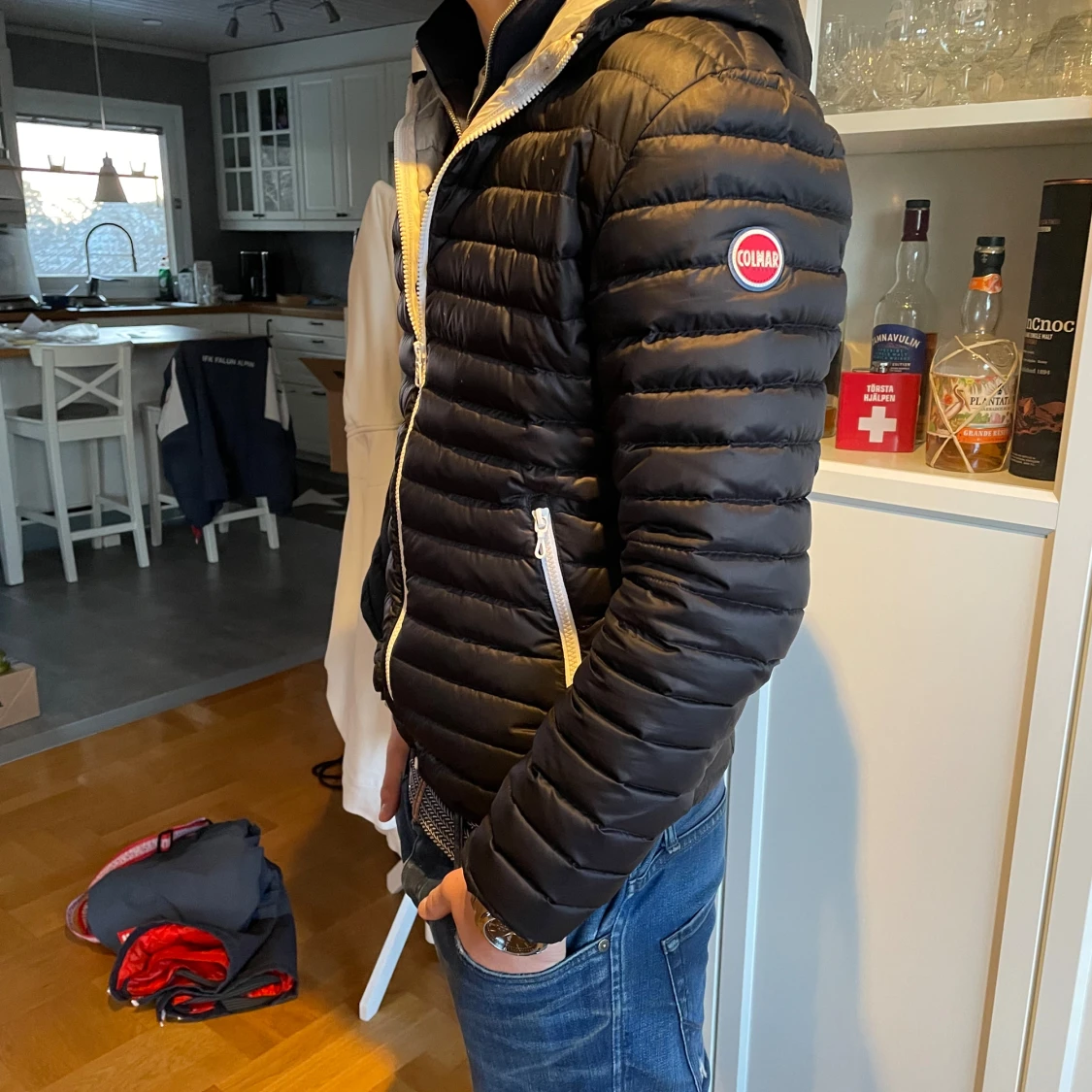 Svart pufferjacka från Colmar - 90