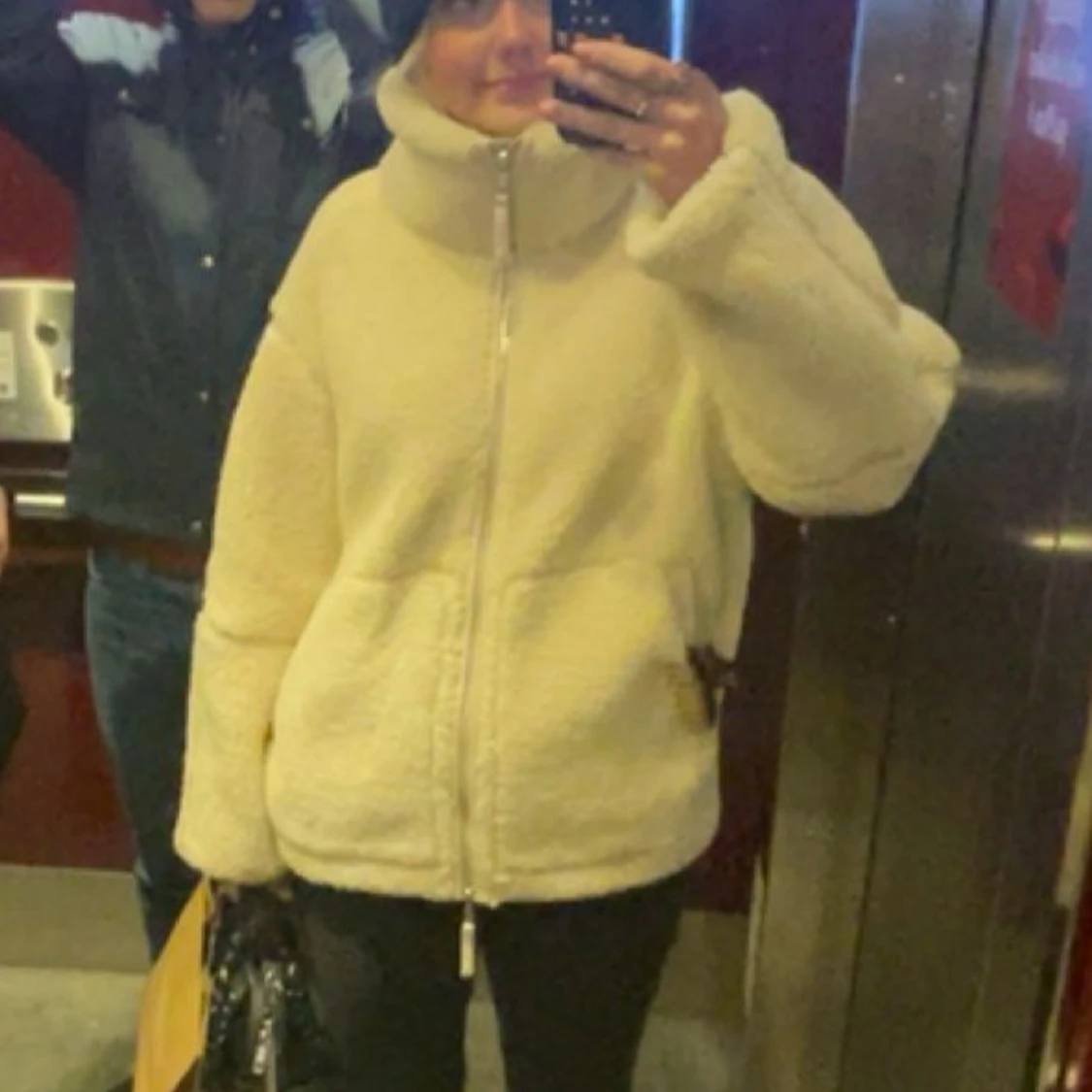 Vit teddyjacka med dragkedja - 90