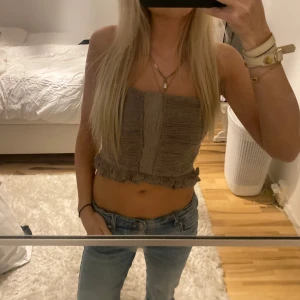 Topp  - Så söt volang topp! Från zara 💋💋