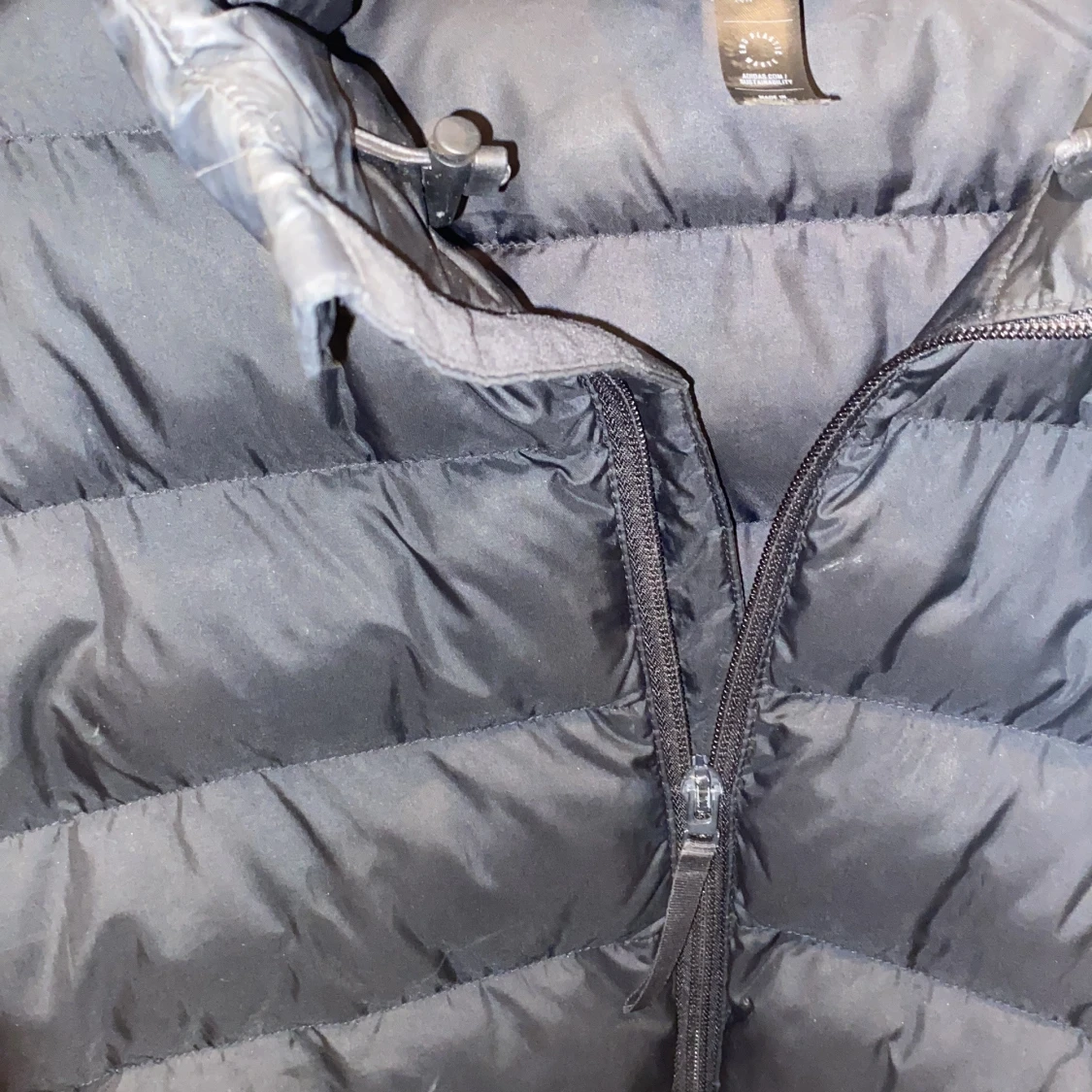 Adidas vinterjacka  - 93