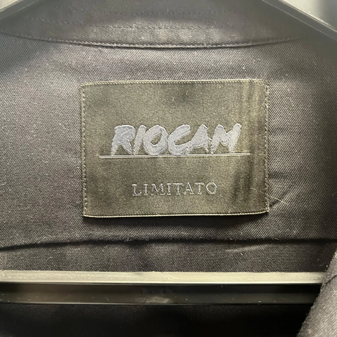 Svart LIMITATO Skjorta  säljs ej längre - 93