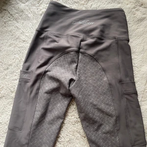 Zaczess ridleggings  - Knappt använda. Nyskick.