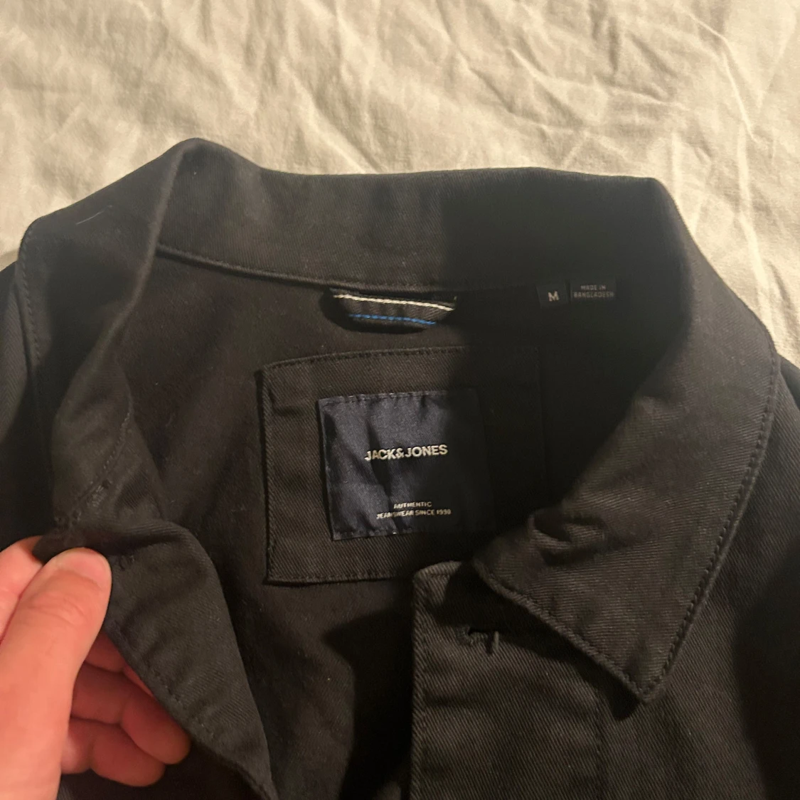 Svart jeansjacka från Jack & Jones - 90