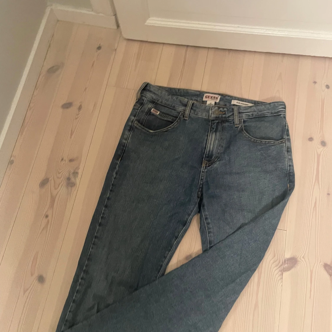 Blå jeans från Guess - 91