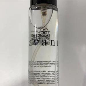 Avant Eau de Parfum, Quintessence - Varan har inga tecken på användning