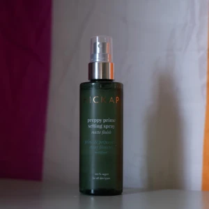 Hickap preppy prime setting spray - Aldrig använd, inte ens testad, säljer för att jag inte använder så mycket setting spray:)