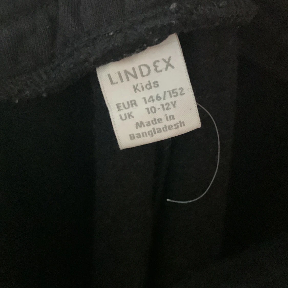 Svarta mjukisbyxor från Lindex - 90