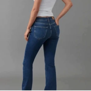 Bootcut jeans - Väldigt bra skick från gina tricot används få antal gånger och kom inte mer till användning 