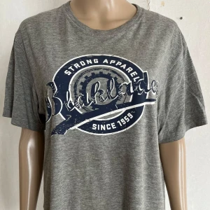 T-shirt med tryck - Inget att anmärka på 