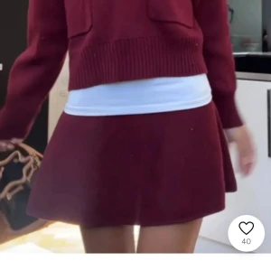 söker - Söker både vinrött set från zara men ävn det vita settet från zara! Kan betala bra ❤️  Stl M elr S beroende på vilken del det är! hör av er om ni är intresserade av att sälja till mig🥰