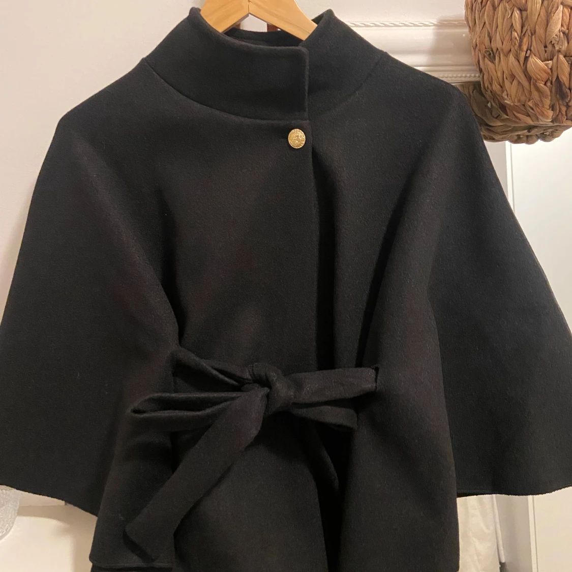 Missäy poncho blair svart