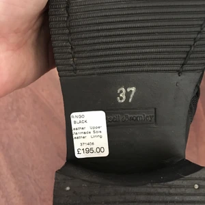 Russell & Bromley - A pair of gorgeous Western black leather shoes from Russell &Bromley, Size 37, used only twice!