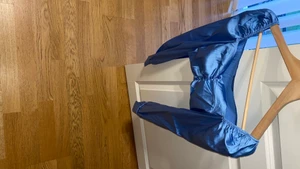 Crop topp siden  - -