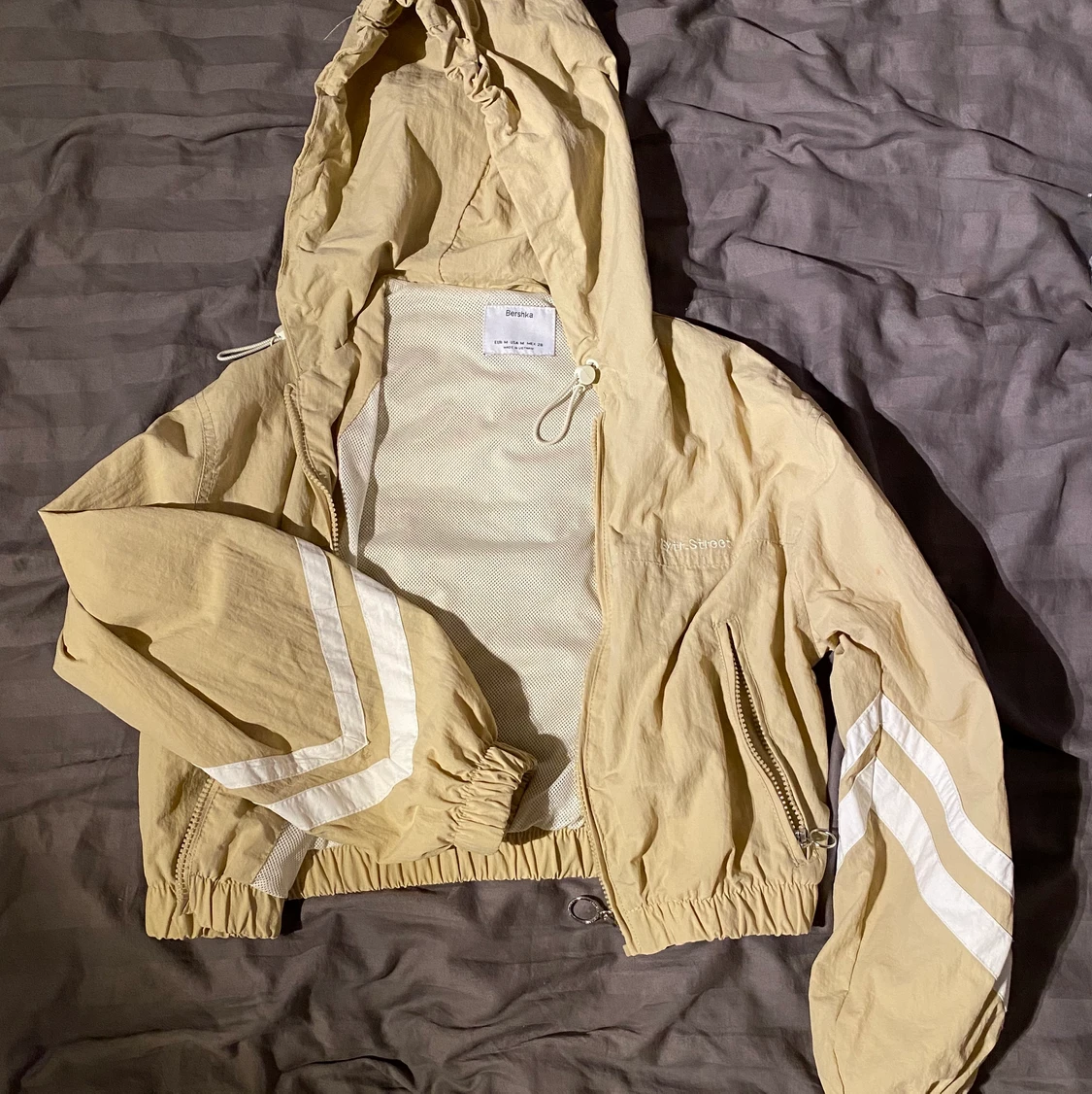 Croppad jacka från bershka