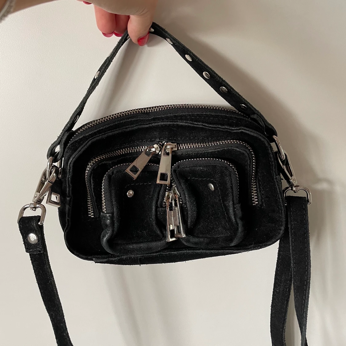 Nunoo Helena mini svart mocka/läder - 90