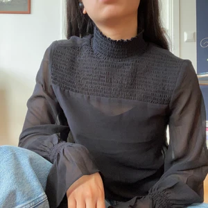 Blus - Fin blus 🖤