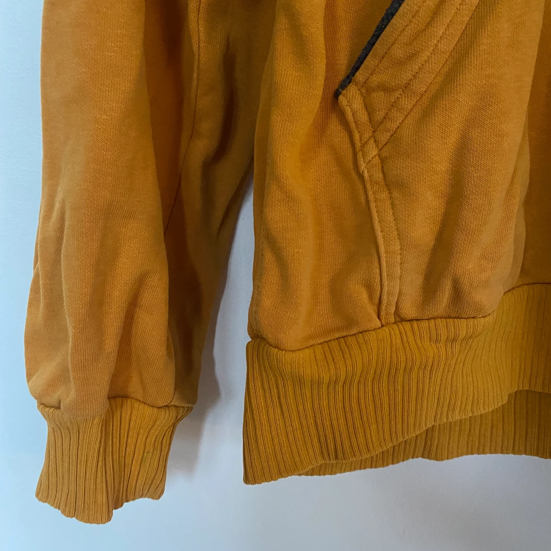 R E T R O  C H A M P I O N - 90