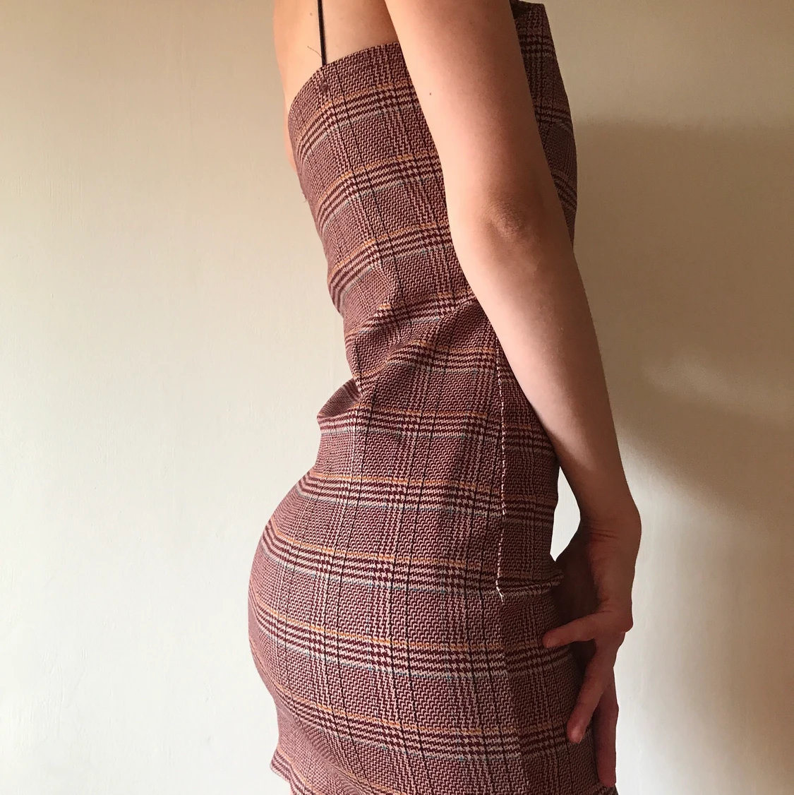 Mönstrad bodycon-klänning - 90