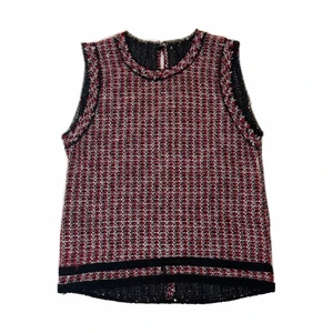 Väst zara - Röd/rosa/vit/svart väst från zara i toppenskick storlek m😍