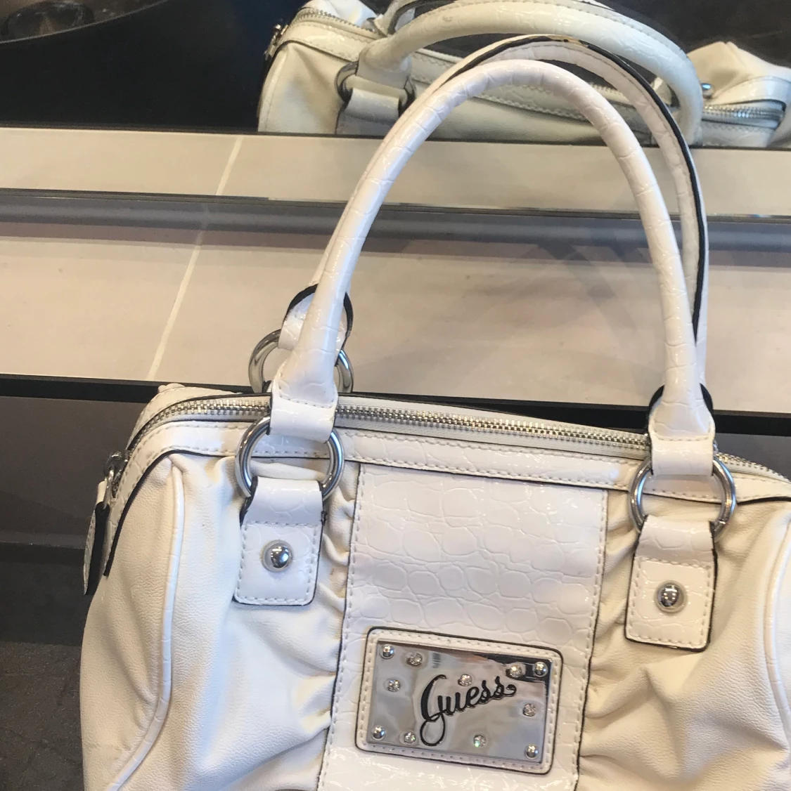 Guess väska  - 90