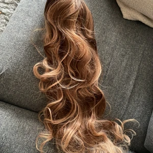 peruk - ny! oäkta hår