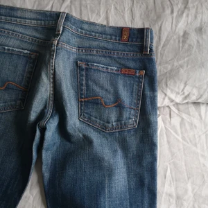 7 jeans - Skit snygga 7 som jag inte använt nya... Nypris 2300